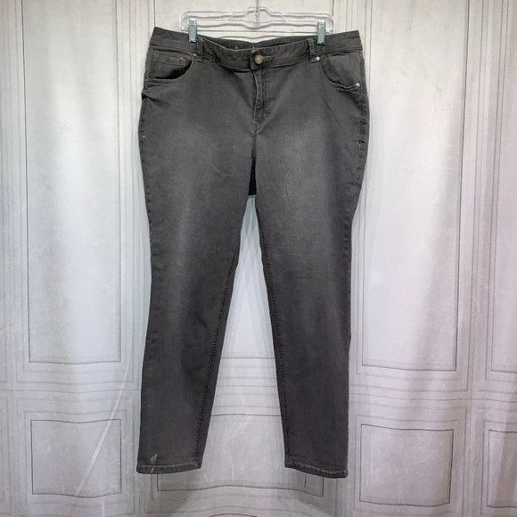 Lane Bryant Denim - 🆕Lane Bryant Gray Skinny Genius Fit Jeans 20W